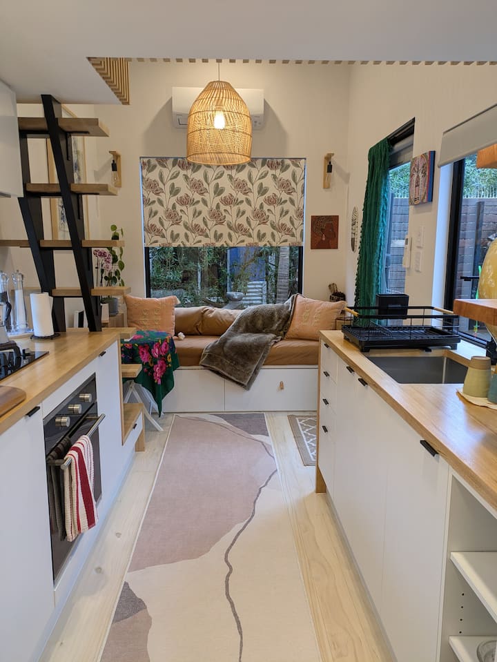 Trapeza Tiny House - Aldinga