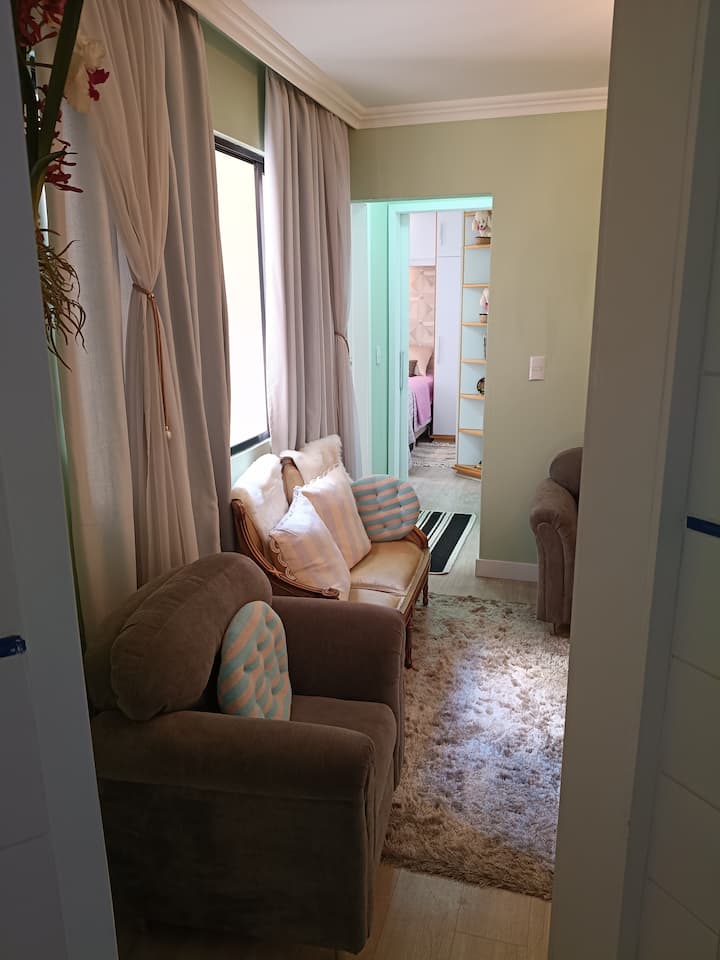 Apartamento Em Bairro Nobre Em Curitiba-pr. - Curitiba