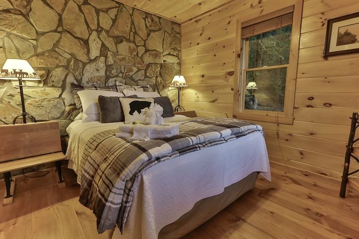 Terrace level bedroom.