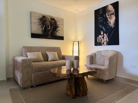 Top Airbnb: Apartment in main park overlooking the dam. in Guatapé