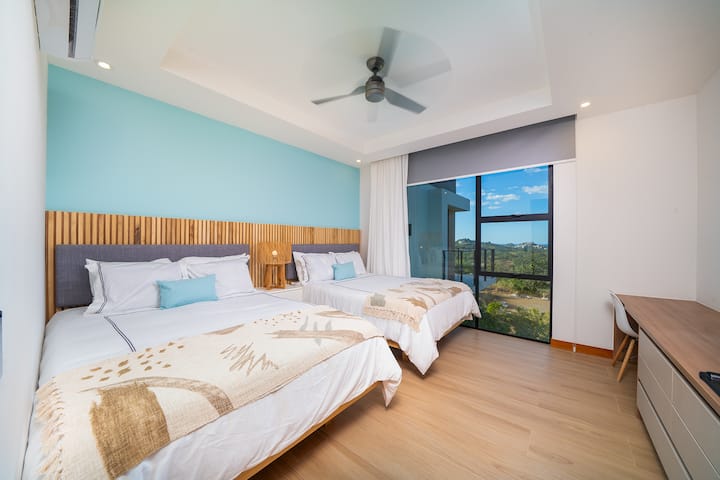 Posteľná bielizeň a plyšové vankúše v hotelovej kvalite v Casa Cystal