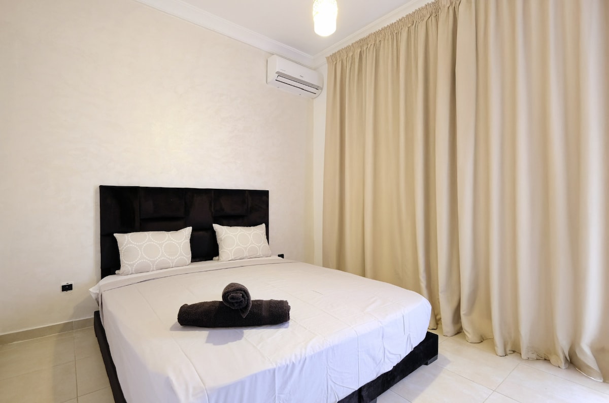 غرفة النوم 1