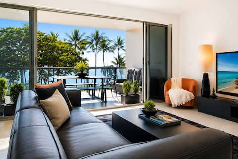 Top performing Airbnb: Beachfront Luxury on The Strand w Pool & Views in North Ward