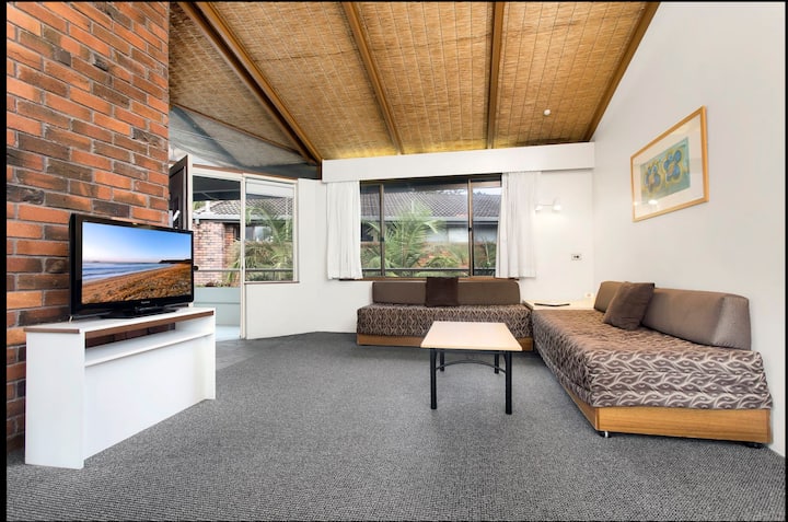 Weekly Budget Bonanza - Coffs Harbour