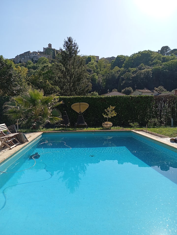 Maison Climatisée 2 Pièces Avec Piscine / Terrasse - Auribeau-sur-Siagne