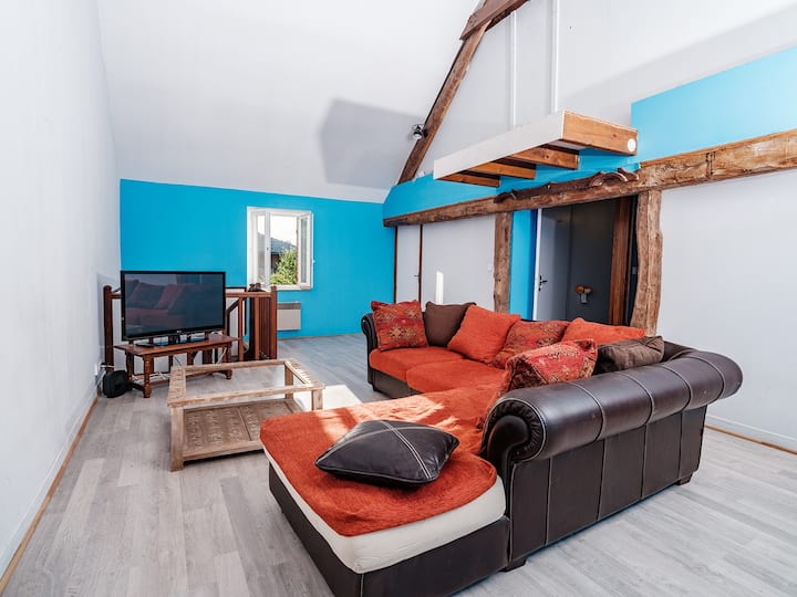 Gîte Piscine Intérieure, Wi Fi Très Haut Débit - Creuse