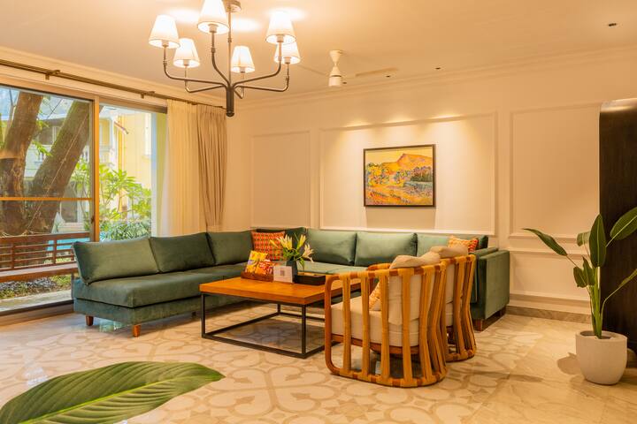 Living room image 6