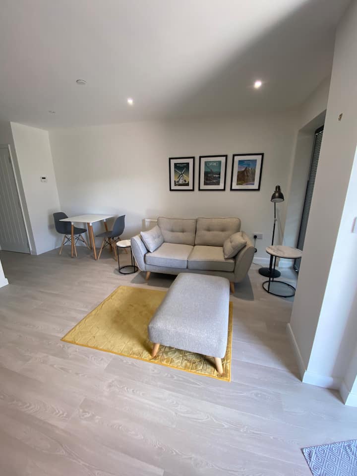Flat With Views Of The Straits - 班戈