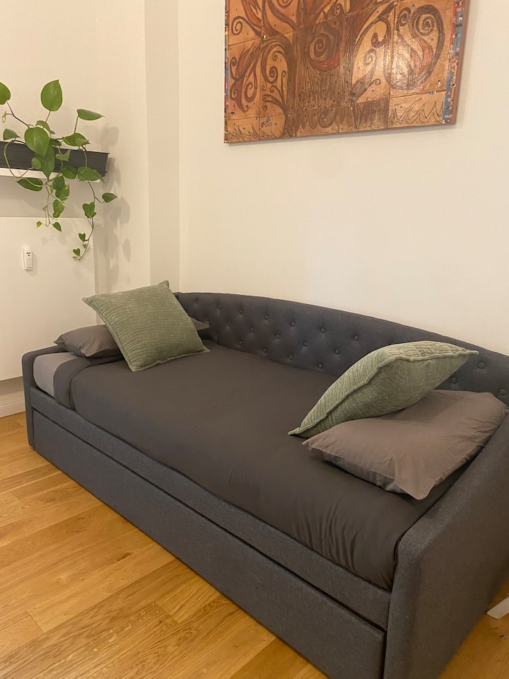 Super-located Suite In Eppendorf Uke Hamburg - Hambourg