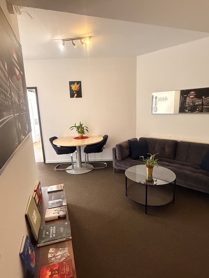 City Center Apartment Für 7 Gäste•privat Parkplatz - Colonia