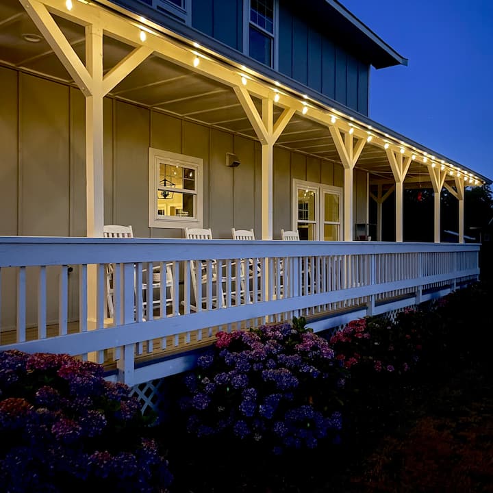 Dungeness Farmhouse Queen Suite - Houses for Rent in Sequim, Washington,  United States - Airbnb