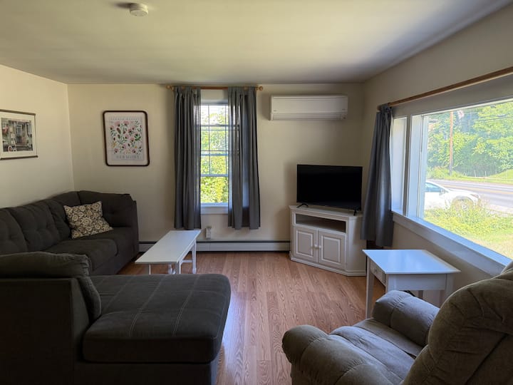 The Capitol City Retreat - Montpelier, VT