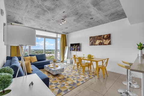 Popular Airbnb listing: Midtown Miami 1BR · Free Parking + Wynwood Nearby in Midtown