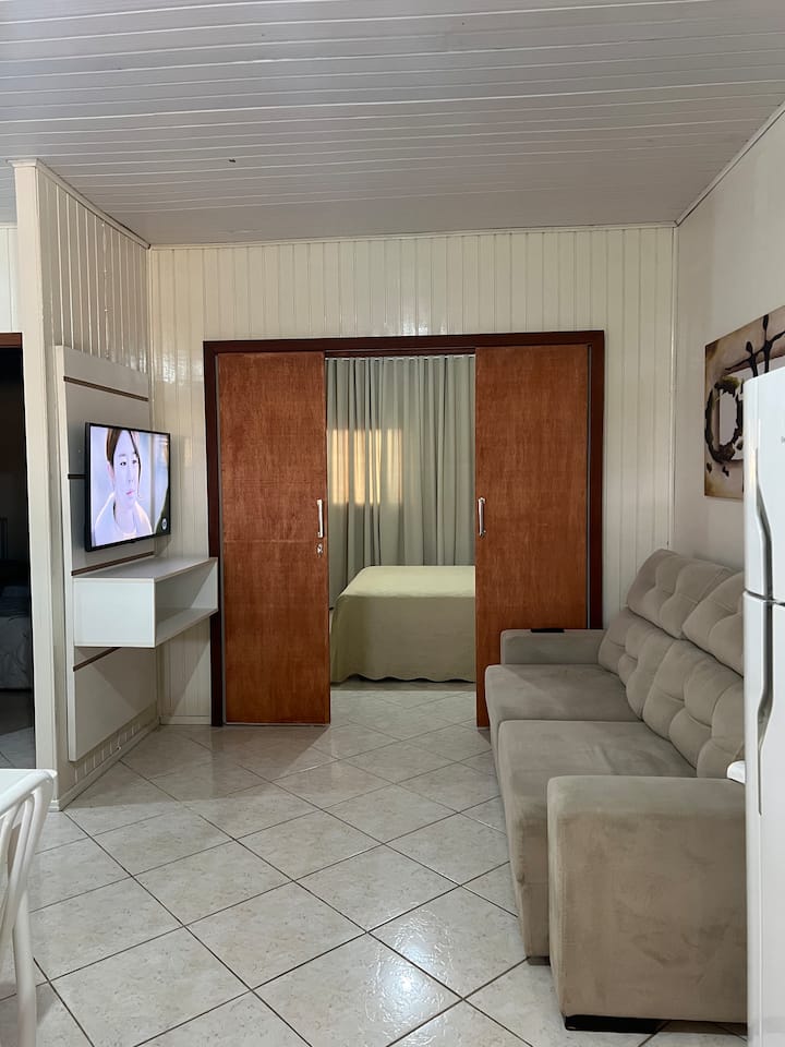 Apart. 2 Dorm. Privativo
Amplo, Arejado C/ar Cond. - Novo Hamburgo