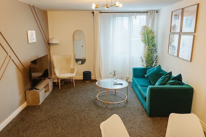 Cosy Salford Quays Apartment With Free Parking - Manchester