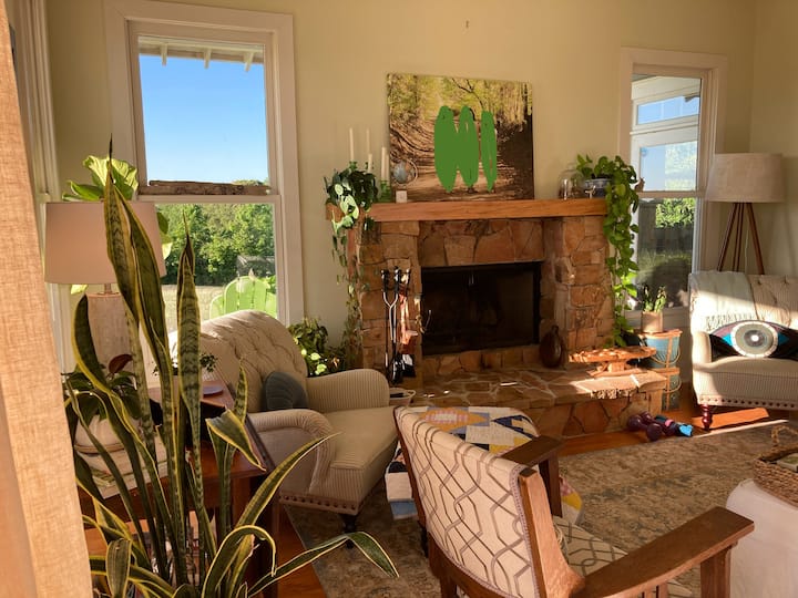 4br Country Charm Near Auburn - Auburn, AL