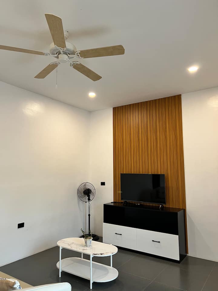 Bungalow Villa - Unit 1 - Camiguin