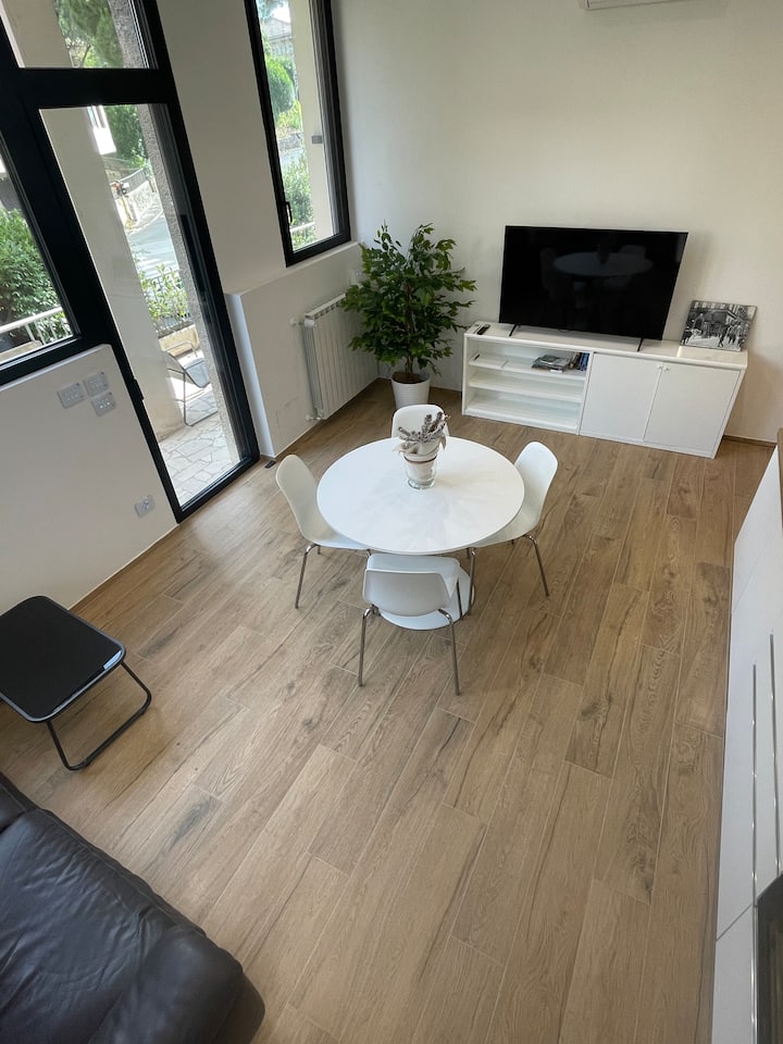 Modern Bright Loft+free Parking - Siena