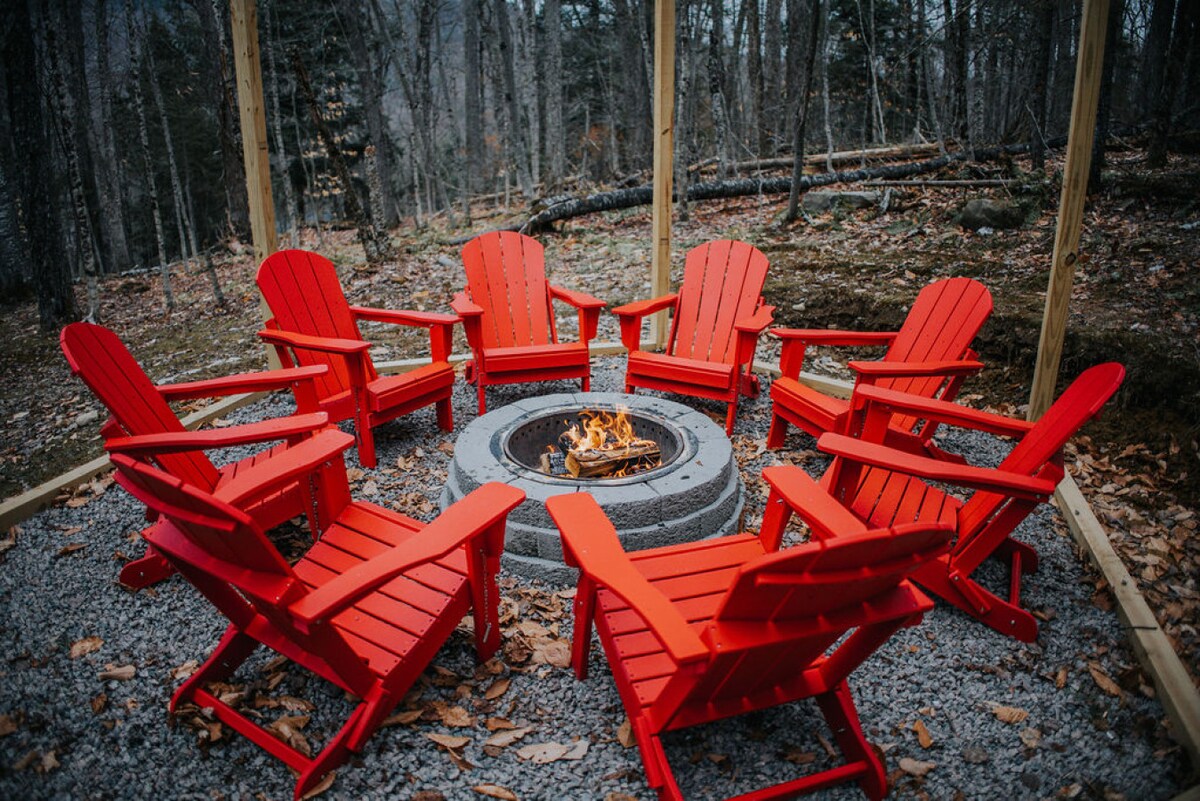 Hot Tub|Firepit|Pets|Near Hiking, Lake & Okemo - Cabins for Rent