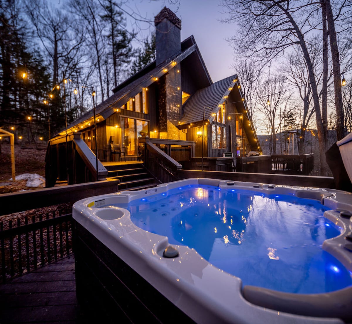 Hot Tub|Firepit|Pets|Near Hiking, Lake & Okemo - Cabins for Rent