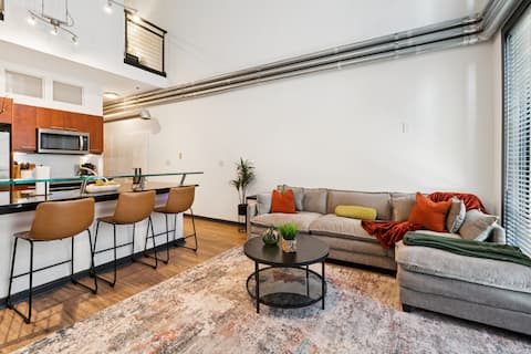 Popular Airbnb listing: Atlantic Station Oasis in Atlantic Station