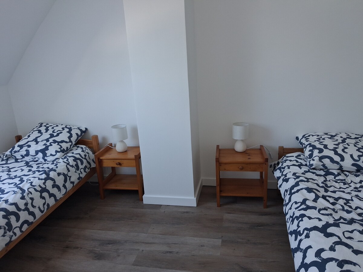 غرفة النوم 2