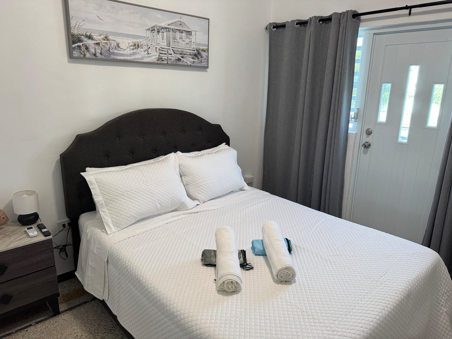 Gertrudis — bedroom view