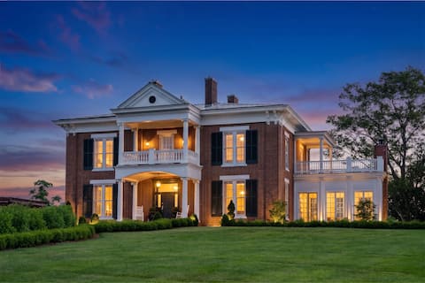 Historic Briar Rose Estate | Sleeps 16 |