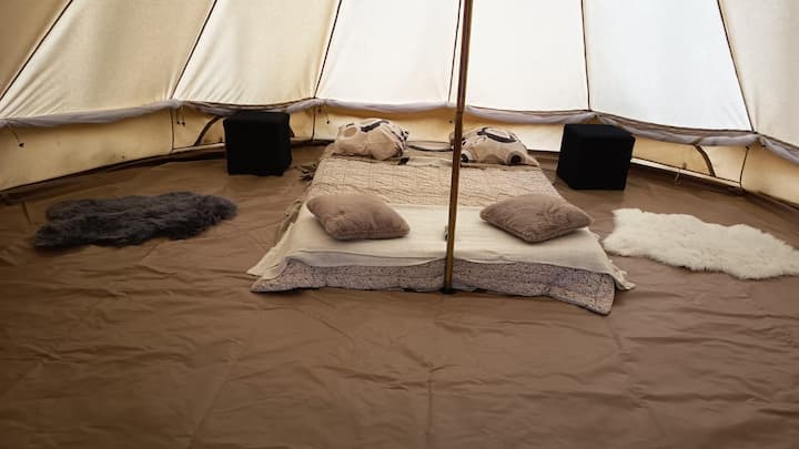 Tipi à La Ferme Pédagogique - Seyssel