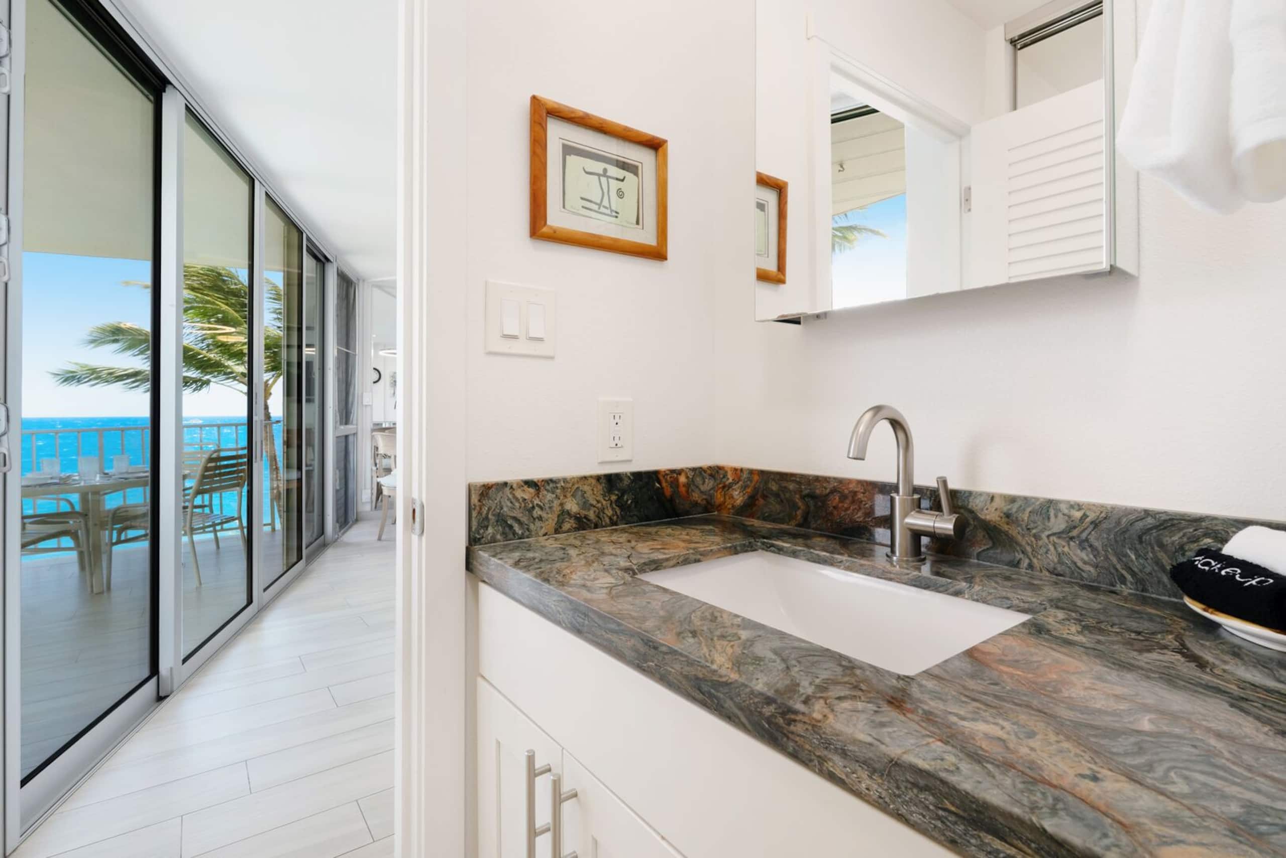 Condo in Kihei · ★5.0 · 2 bedrooms · 3 beds · 2 baths - Image 30