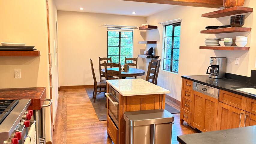 Charming Spanish Style Heritage Home gallery image 5