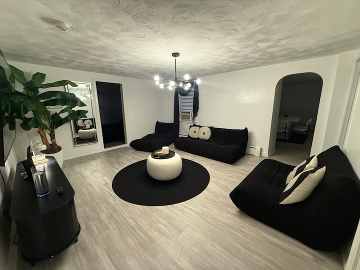 Cozy And Stylish Apartment - Rhode Island