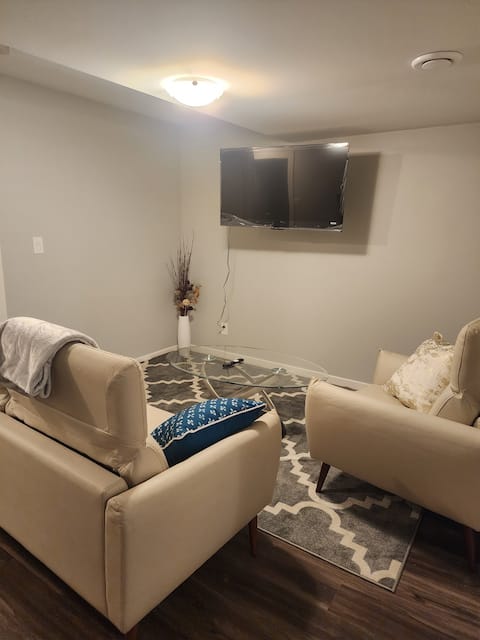 Successful Airbnb property: Cozy space in Winnipeg