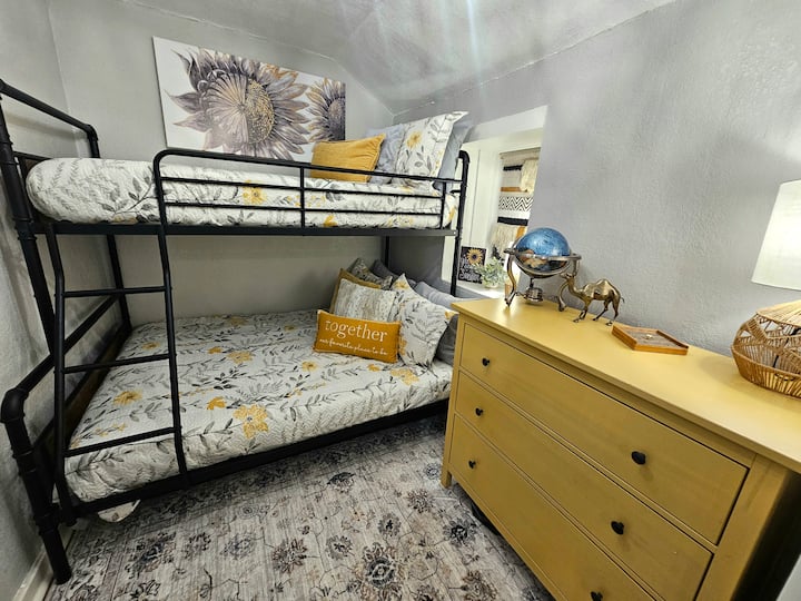 غرفة النوم 2