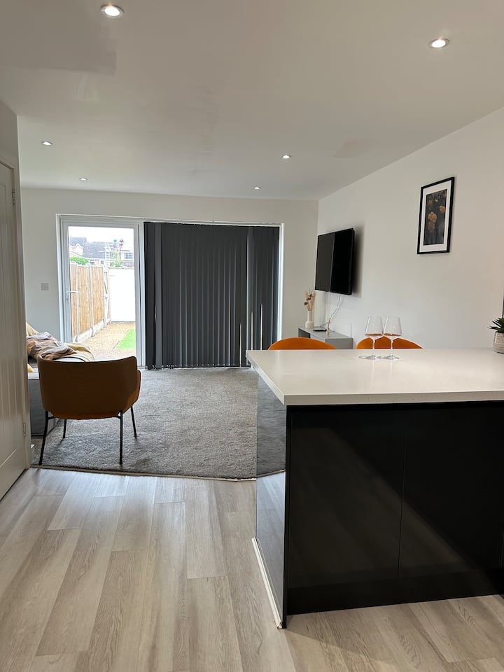 Spacious En-suite At Mayfair Residence - Sherwood Forest
