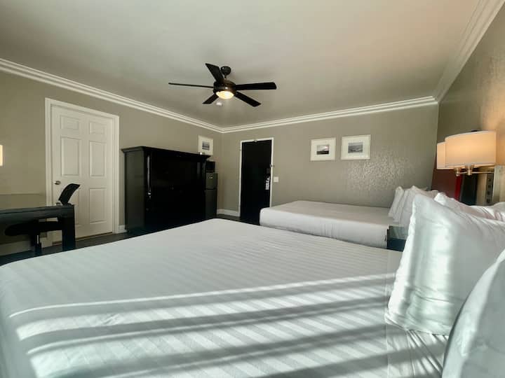 2 Beds Up To 4 Ppl & Breakfast - Lompoc, CA
