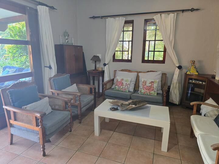 Beachfront Paradise Holiday Home - Port Shepstone