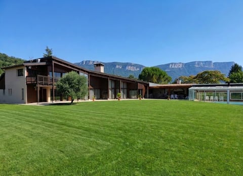 Big House at the foot of Vercors