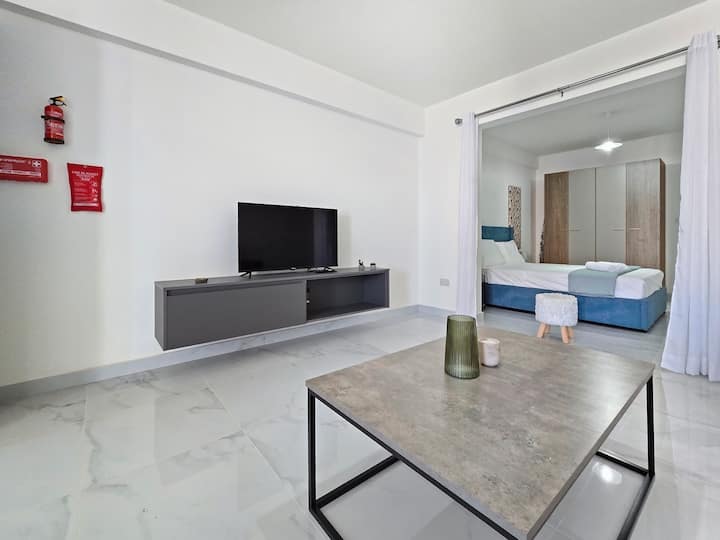 Saphire 14 Modern Apt 1 Br Balcony - Malta