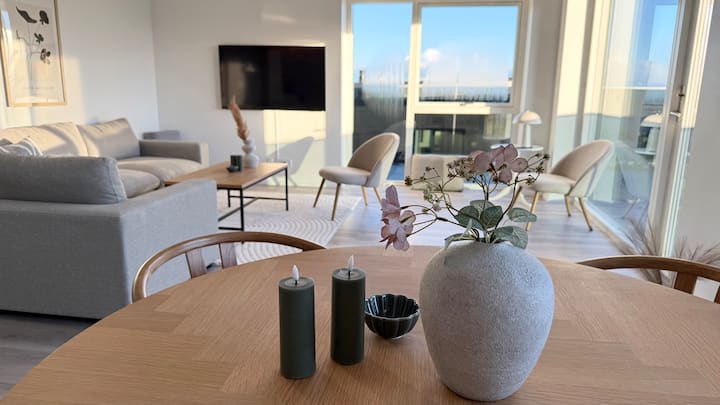 Ny I Moderne Penthouse | Udsigt | 100 M3 - Îles Féroé