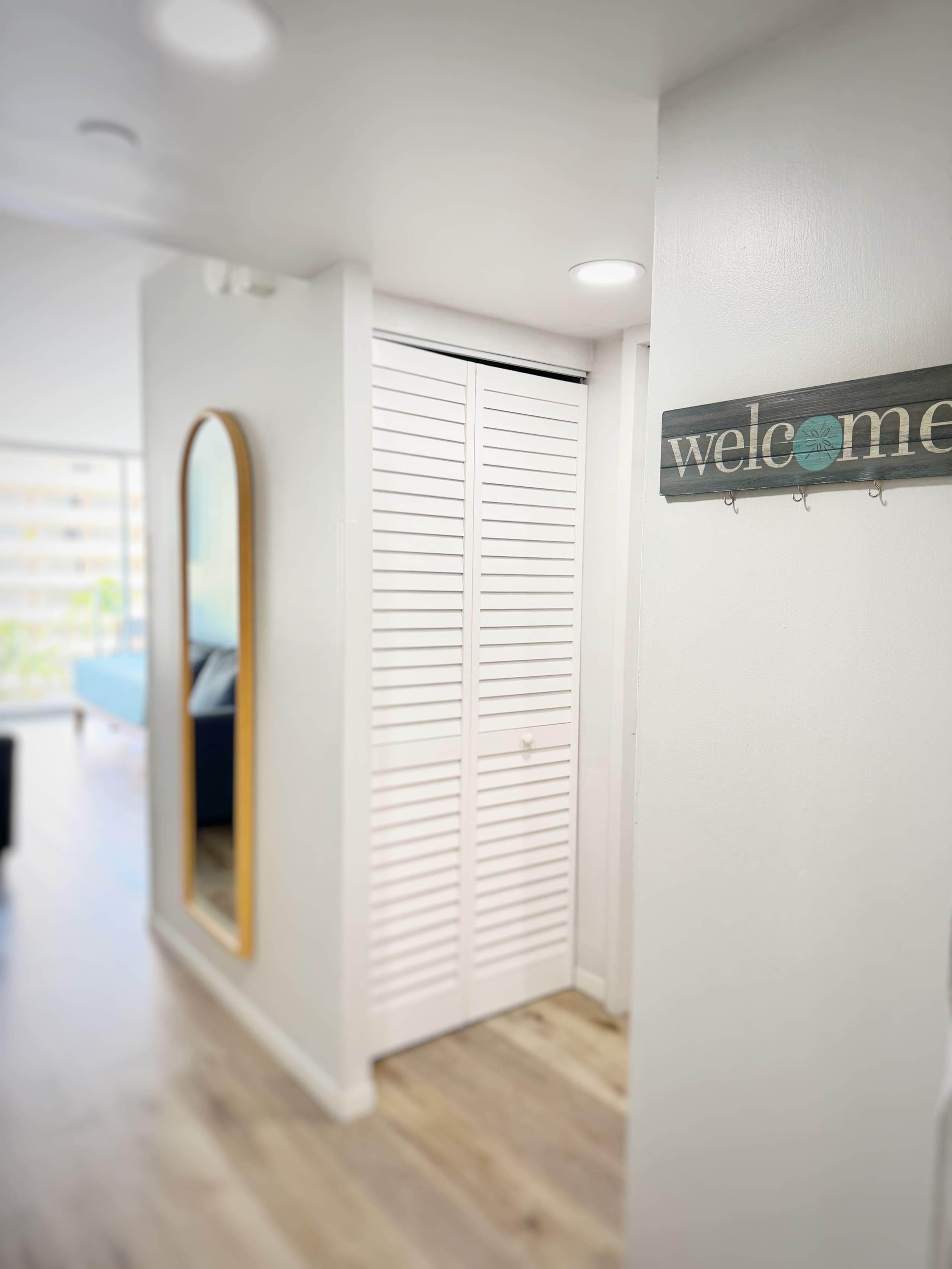 Condo in Honolulu · ★4.88 · Studio · 1 bed · 1 private bath - Image 11