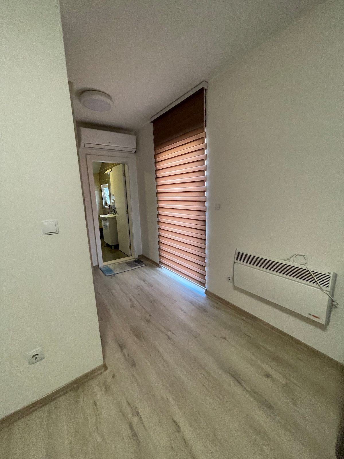 საძინებელი 4