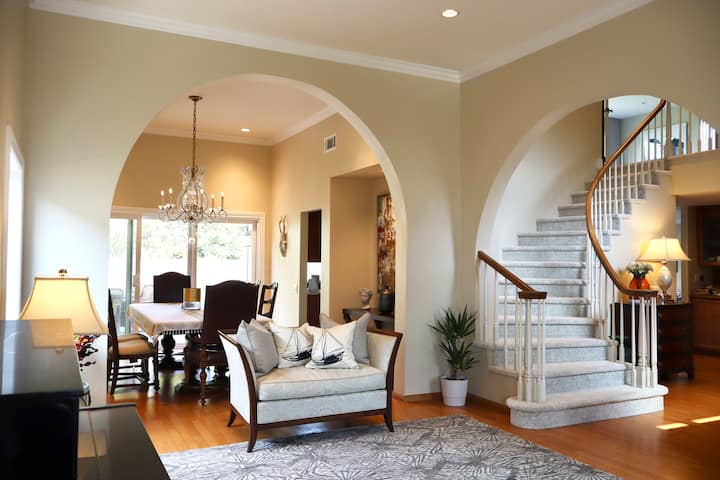 Del Mar Torrey Pine Beaches Entire House - Del Mar, CA