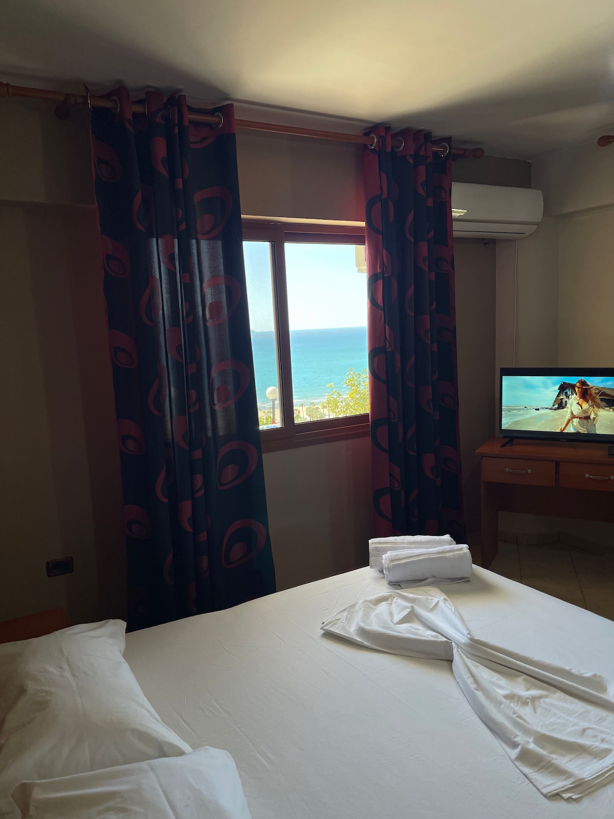 Listing 1463944787973980939