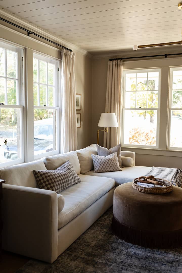 The Boxwood Cottage | Boutique Stay With Hot Tub - Lancaster, PA