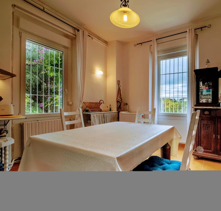 Apartamento Arco Modernista. - Sant Feliu de Guíxols