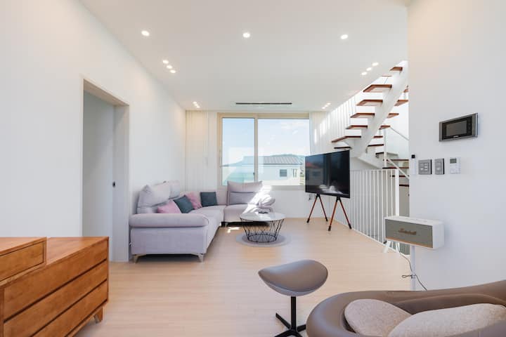 غرفة المعيشة