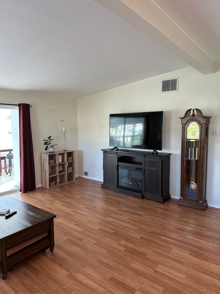 The Meadow Lark House - Englewood, FL