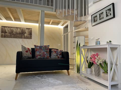 Proprietà Airbnb di successo: The traveler a Rho