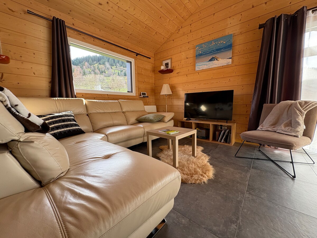 Propriété Airbnb réussie: Chalet du Moaï, sleeps 8 with sauna à La Bresse